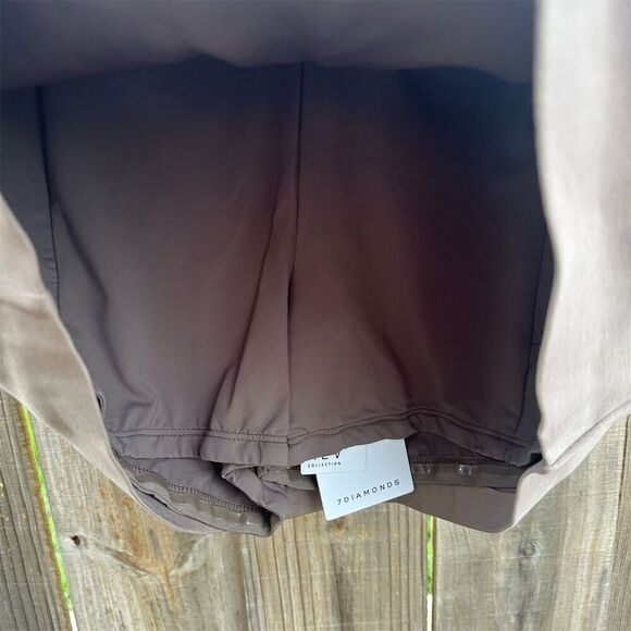 NWT 7 Diamonds Women's Skort Medium Taupe Brown Short Casual Solid - Picture 3 of 10